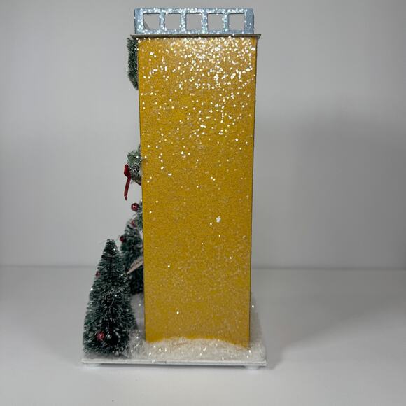 NIB Anthropologie George & Viv Light Up Bakery Row Village Emily Taylor - Picture 4 of 10